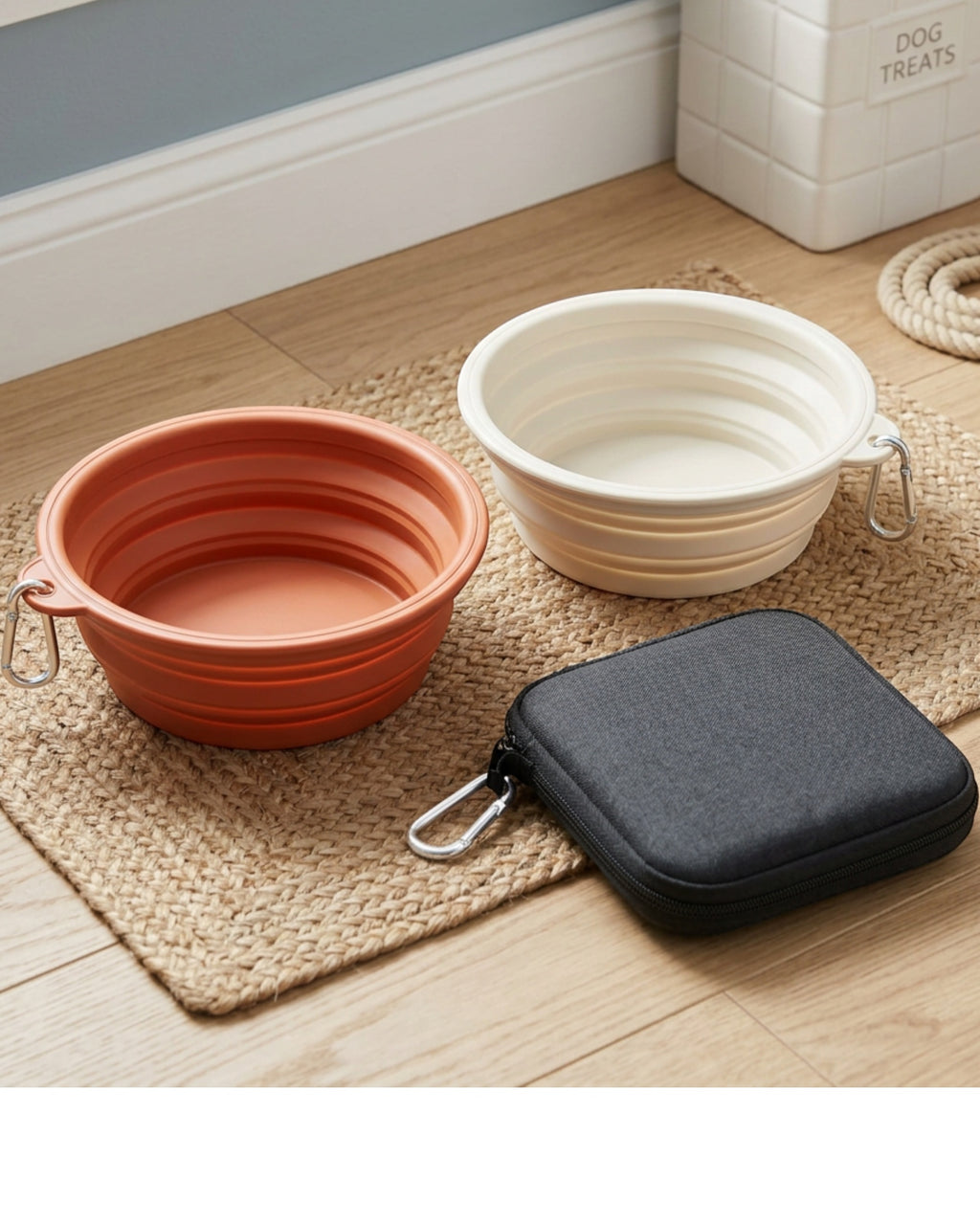 Zeoma Collapsible Pet Bowls with Carry Case 700 ml Pair - Lifestyle view